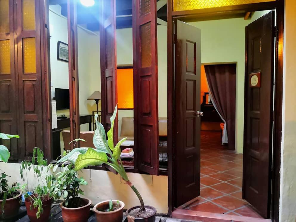Cintra House Hotel George Town Exterior photo